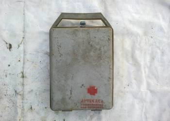 Apteczka z prl 2