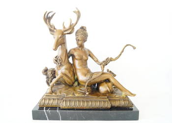 Diana z Jeleniem figura z brązu myśliwska Diana z Jeleniem figura z brązu myśliwska