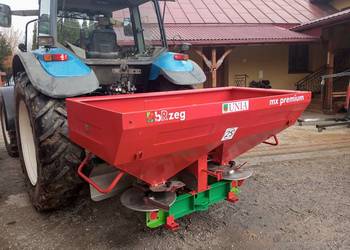 Rozsiewacz Unia MX 850 Premium