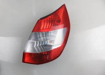 LAMPA PRAWA TYLNA RENAULT SCENIC II 8200493375G