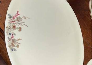 Półmisek. Łączka. Royal Ivory. Bohemia.  Made in Czechoslovakia. Półmisek. Łączka. Royal Ivory. Bohemia.  Made in Czechoslovakia.