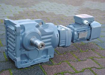 Motoreduktor kątowy 0.75kw. 5,7obr. z hamulcem. SEW K77R37DRE80M4BE1HR