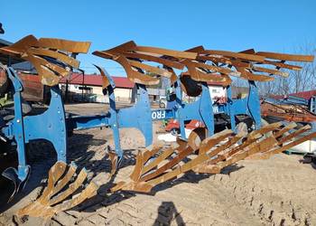 Pług obrotowy Frost