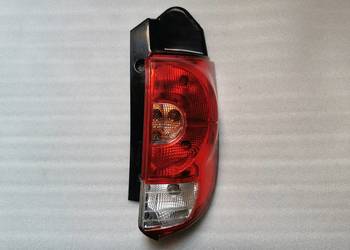 Lampa Prawy Tył Tylna Prawa Mitsubishi Colt VI Lift 8330A480