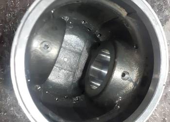 Sprzedam tłoki ursusc 360