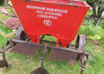 Sadzarka do ziemniaków akpil