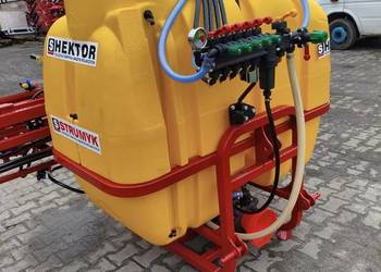 OPRYSKIWACZ ZAWIESZANY FIRMY STRUMYK