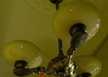 Stara lampa wisząca