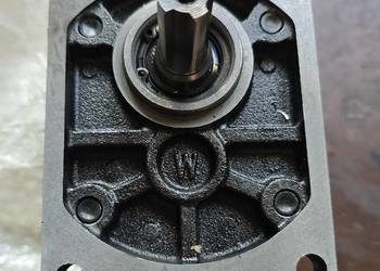 Pompa oleju hydraulicznego ciągnika YTO X904 X 904  Zefir itp chińskich