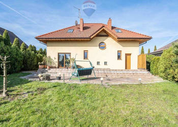 Przytulny i funkcjonalny dom w Kiekrzu.