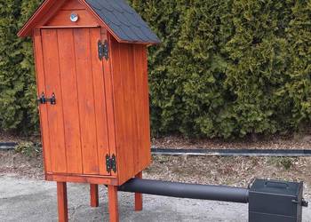 Wędzarnia drewniana ogrodowa