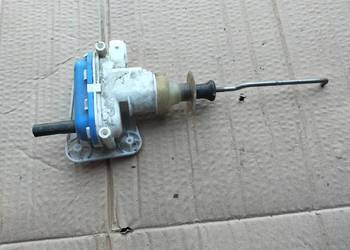 SIŁOWNIK CENTRALNEGO ZAMKA AUDI 80 B4 80B4 KOMBI