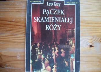 PĄCZEK SKAMIENIAŁEJ RÓŻY