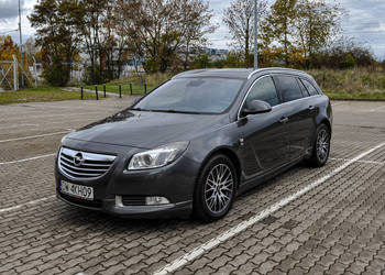 Opel Insignia 2,0T (220KM) Automat 4x4 Skóry OPC-Line Opel Insignia 2,0T (220KM) Automat 4x4 Skóry OPC-Line