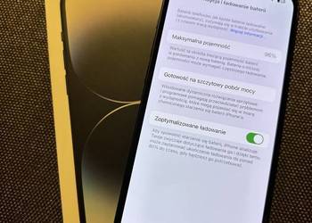 iPhone 14 midnight 256 GB jak nowy iPhone 14 midnight 256 GB jak nowy