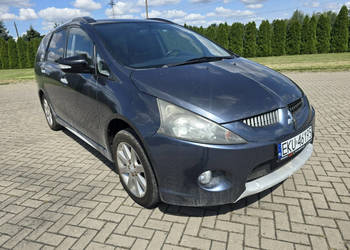 Mitsubishi Grandis 2,4Benz. Parktronic.7 Foteli.Klimatyzacja.Parktronic.Hak