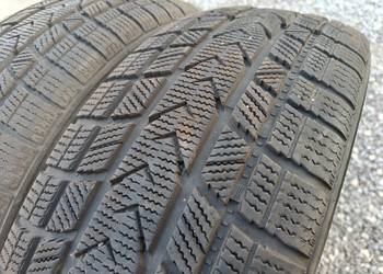 2szt. Opony zimowe Firemax 235/65R17
