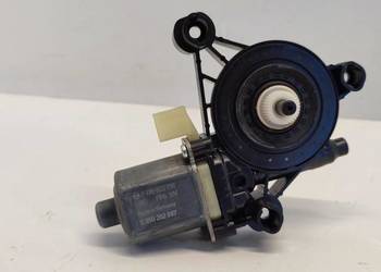 VW TIGUAN II SILNICZEK SZYBY 5Q0959801A