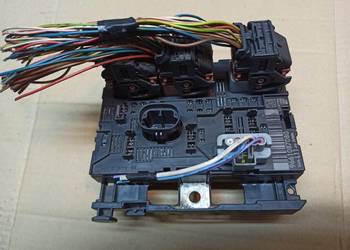 9661087080 Skrzynka bezpieczników moduł BSM L11 Peugeot 207 307