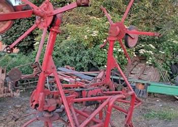 Przetrząsarka z funkcją zgrabiania