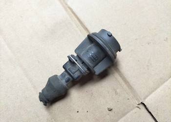 Alfa Romeo 156 37140846 WTYCZKA OPRAWKA KOSTKA WKŁAD ŻARÓWKI KIERUNKOWSKAZU