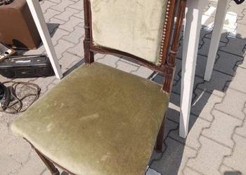Stare zabytkowe antyczne krzesło na sprężynach drewniane rzeźbione