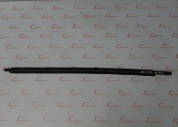 KIA SOUL 09r Listwa zgarniająca prawy przód