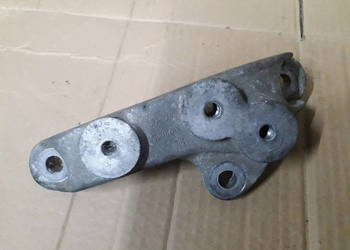 Łapa wspornik skrzyni biegów 13228255 Opel Insignia 2.0 CDTI