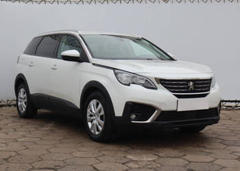 Peugeot 5008 PureTech 130