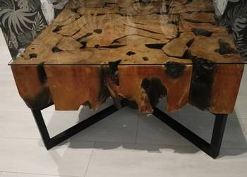 Stolik kawowy z drewna tekowego