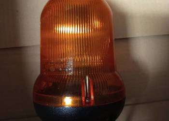 Reflektor ostrzegawczy CNH