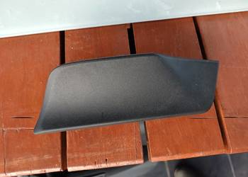 Zaślepka lusterka prawy przód Peugeot 208