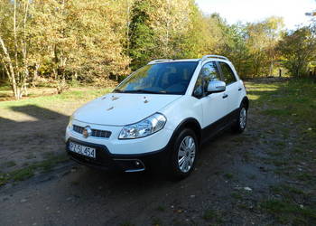 Fiat Sedici Śliczny w pełni sprawny wygodny ekonomiczny Fiat Sedici Śliczny w pełni sprawny wygodny ekonomiczny