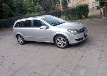 Opel Astra H 1.8 benzyna