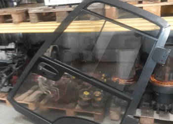 Linde 1202 Drzwi lewe. Nowe