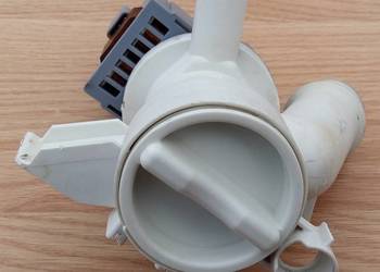 Pompa spustowa odpływowa do pralki HOOVER