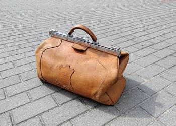 Stara torba lekarska skórzana skóra lata 60 70 PRL Vintage