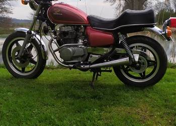 Honda CM 400T
