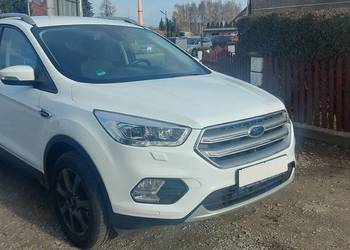 KUGA 1.5 benz