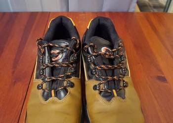 Buty robocze BHP Bearfield K09 S3 SRC – rozmiar 45 – stan bardzo dobry