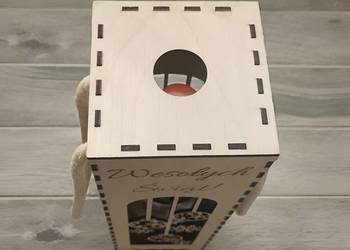 Świąteczna Drewniana Skrzynka na Wino - Idealna na Prezent