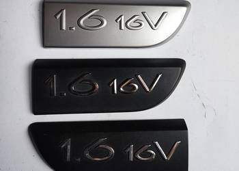 Emblemat znaczek Renault 1.6 16V znaczek listwy
