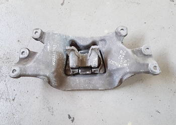 AUDI A6 C6 2.0 TDI MULTITRONIC LAPA SKRZYNI PODUSZKA 4F0399263L 4F0399151