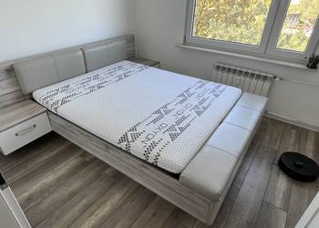 Łóżko, witryna, szafka rtv, sofa i biurko - PILNE