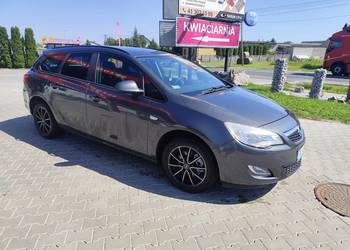 sprzedaż Opel Astra J  doinwestowany!!!!!!!!!