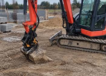 Mini koparka Hitachi 48U