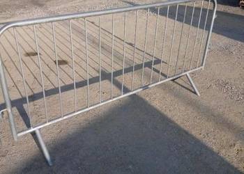 Barierka przeciwtłumowa metalowa barierki ochronne barierka