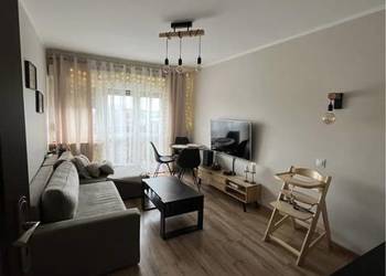 Przestronne 3 pokojowe mieszkanie