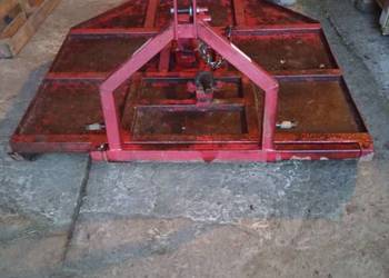 Kosiarka sadownicza rozdrabniacz tłuka