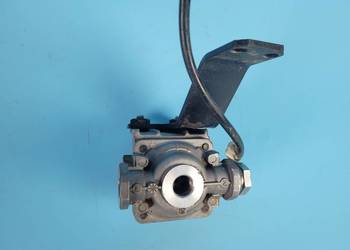 CASE IH PUMA 145 12r ZAWÓR POWIETRZA HAMULCA 84157669